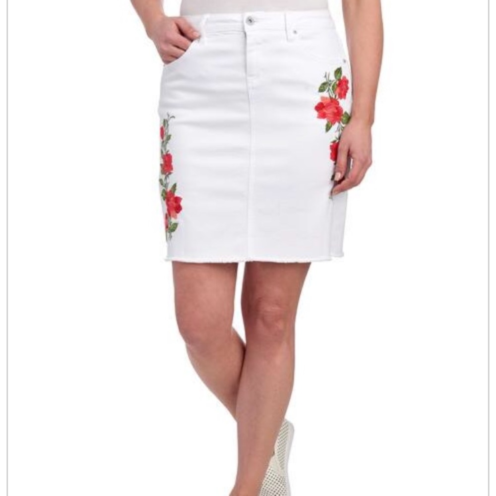 Earl Jean white denim skirt